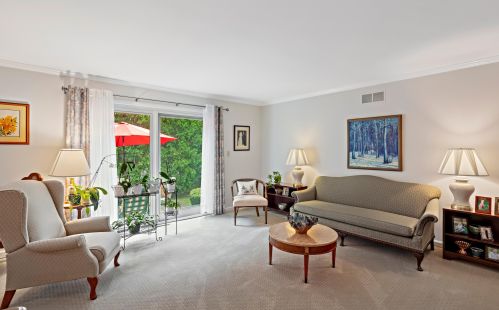 635 Aspenwood Ct, Milwaukee WI 53217-1603 exterior