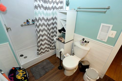 3237 Booth St, Milwaukee WI 53212-2135 exterior