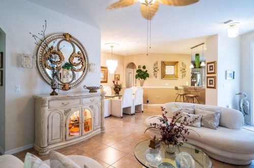 228 Coconut Key Way, Fort Pierce FL 34986-1912 exterior