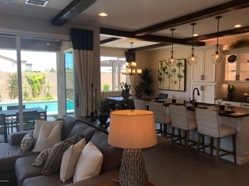 7060 Post Rd, Chandler AZ  85226 exterior