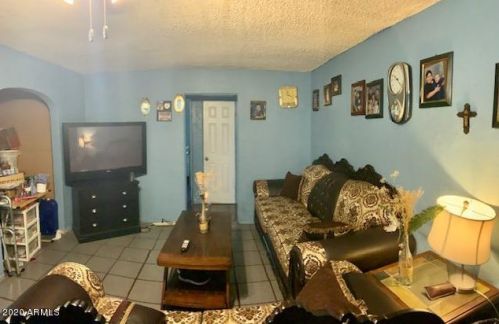 7223 25 Dr, Phoenix AZ 85029-1402 exterior