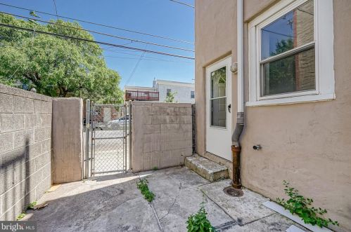 2576 Cedar St, Philadelphia PA 19134-4449 exterior