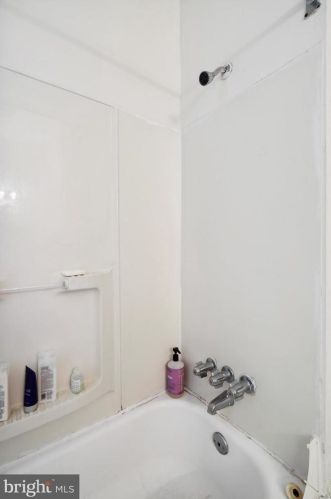 5045 Hazel Ave, Philadelphia PA 19143-1938 exterior