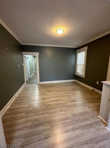 395 Chadwick Ave, Newark NJ  07112-2117 exterior