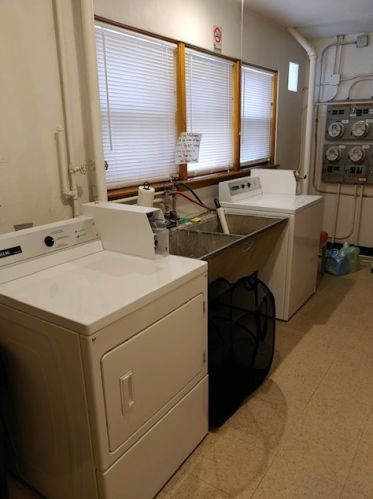 6853 Olmsted Ave, Chicago IL  60631-1267 exterior