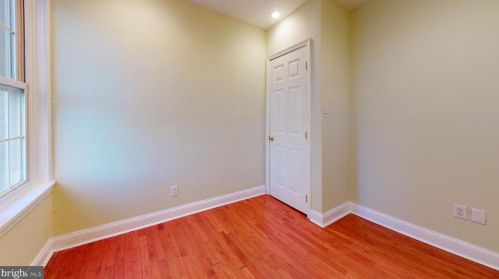 432 Daly St, Philadelphia PA  19148-5703 exterior