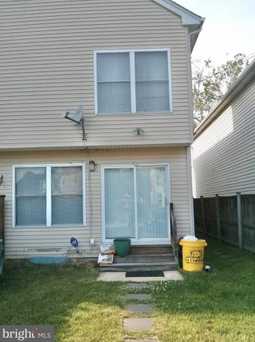 271 Ashmore Ave, Trenton NJ 08611-1322 exterior