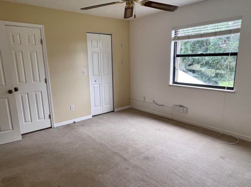 5302 Sunset Blvd, Fort Pierce FL  34982-3876 exterior