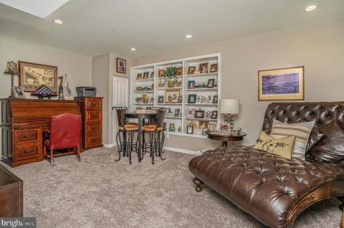 4329 Boone St, Philadelphia PA  19128-4904 exterior