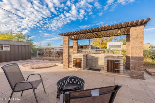 6852 Rocking Chair, Tucson AZ  85757-9504 exterior