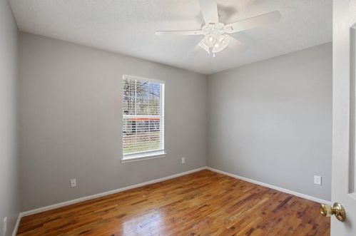 305 Emerald Grn Ct, Atlanta GA 30349-8423 exterior