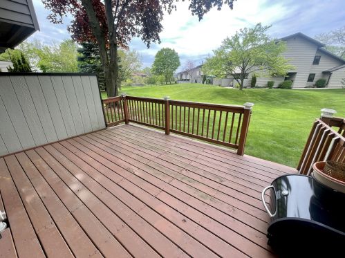 8941 70, Milwaukee WI 53223-2151 exterior