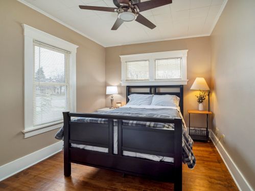 1406 20 St, Manitowoc WI 54220-5645 exterior