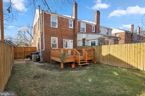 209 62nd St, Washington DC  20019-7933 exterior