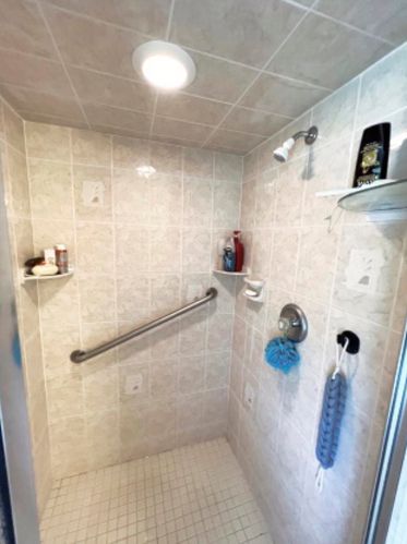 445 Ferris Dr, Fort Pierce FL 34983-1120 exterior