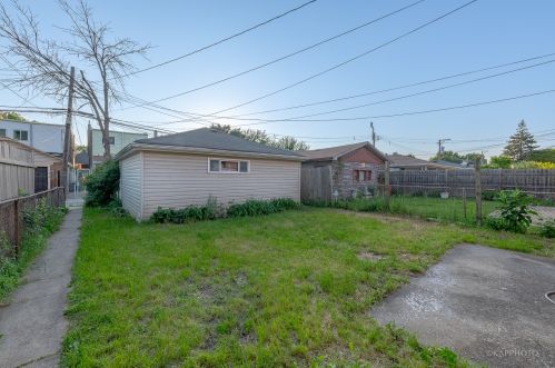 3440 Hamilton Ave, Chicago IL 60636-1018 exterior