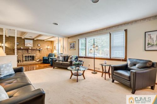 120 11th Ave, New Brunswick NJ 08904-3231 exterior