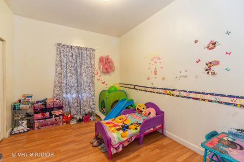 1612 20 Ave, Broadview IL 60153-2945 exterior