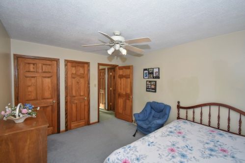 2098 Hazeldell St, Pittsburgh PA  15210-4306 exterior