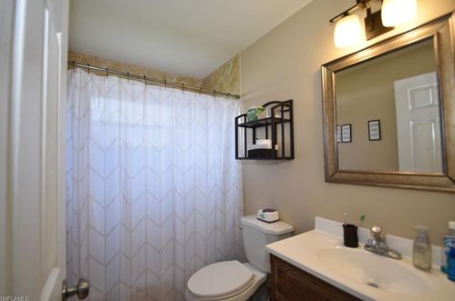 2863 44 St, Naples FL 34116-8204 exterior