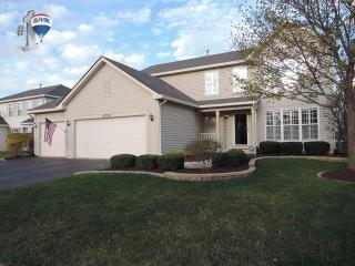 2732 Lahinch Dr, Aurora, IL 60503-6274