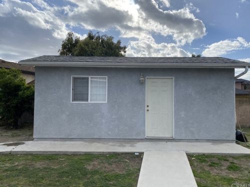 15209 Cornuta Ave, Bellflower CA 90706-4876 exterior