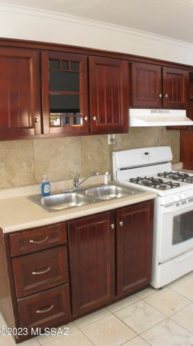 431 Michigan Dr, Tucson AZ 85714-2637 exterior