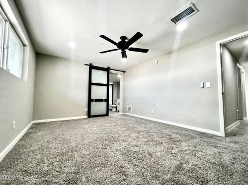 2520 Calle Cordova, Tucson AZ  85710-5732 exterior