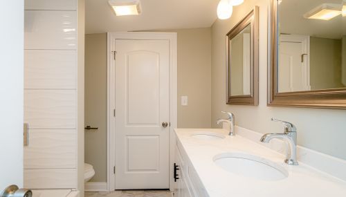 3221 Parnell Ave, Chicago IL 60628-6311 exterior