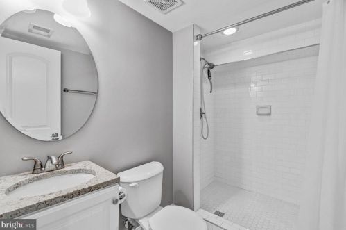 5103 8th St, Washington, DC 20011-4021