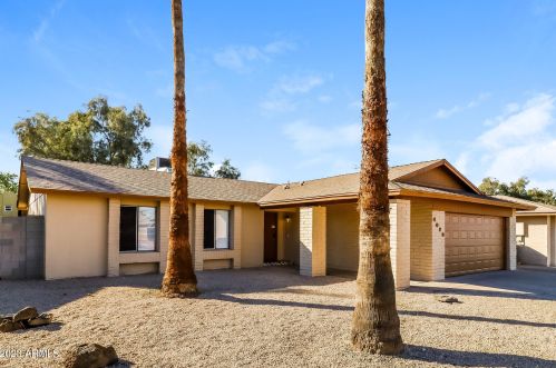 4029 Christy Dr, Phoenix AZ  85029-3926 exterior