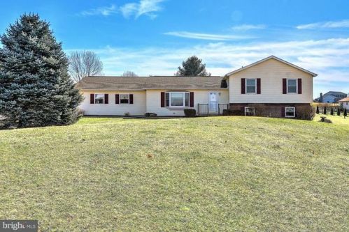 1021 Barts Church Rd, Hanover PA  exterior