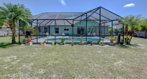 5967 Baylor Ave, Fort Pierce FL 34986-3634 exterior