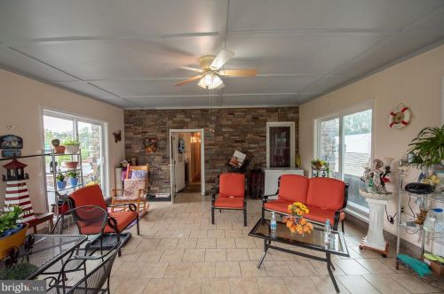 857 Prince St, Lancaster PA 17603-5811 exterior