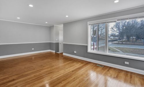 8500 Calumet Ave, Chicago IL 60619-6026 exterior