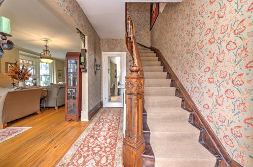 5847 Nickerson Ave, Chicago, IL 60631-2427