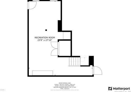 136 Mtn Spg Rd, Farmington CT 06032-1612 exterior