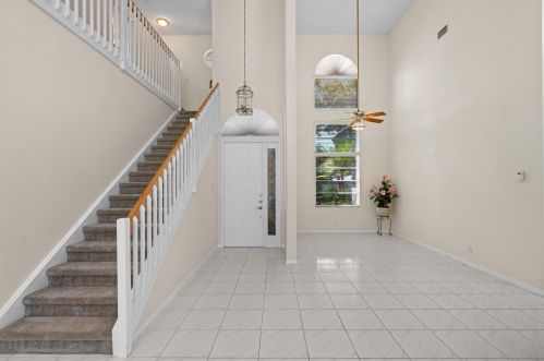 850 4 Ct, Boca Raton FL 33432-1905 exterior