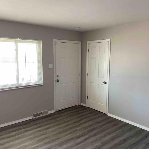 1545 Reale Ave, Saint Louis MO 63138-3056 exterior