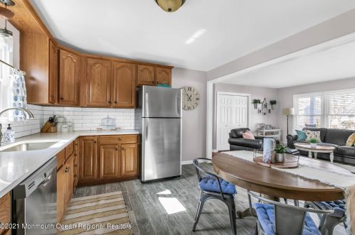 2416 Dwight Ave, Point Pleasant Beach NJ 08742-3705 exterior