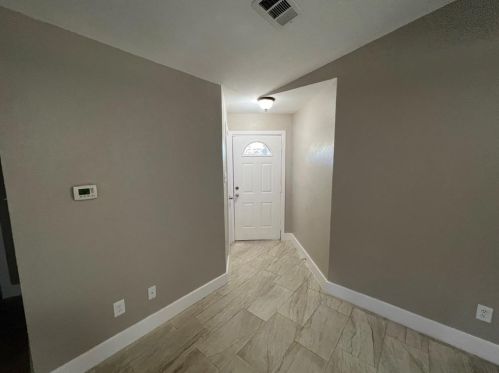 5909 Avery Island Ave, Austin TX  78727-6924 exterior