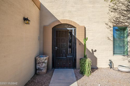 1865 Fountain Park Dr, Tucson, AZ 85715-5536