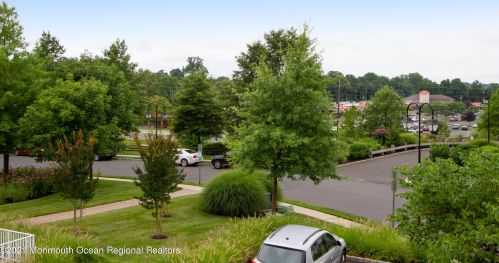 301 April Way, Middletown NJ  07748-6509 exterior