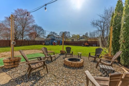 933 Grand Ave, Hackettstown NJ  07840-1015 exterior