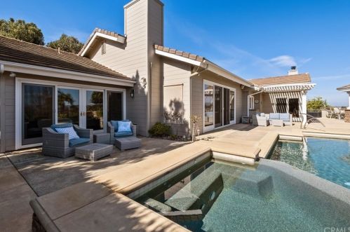 31030 Avenida Del Reposo, Temecula CA 92591-1716 exterior