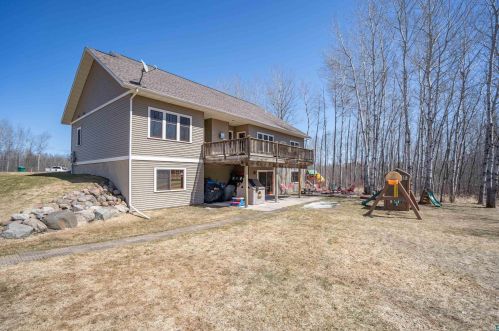 4881 Trails End Dr, Duluth MN 55811-3690 exterior