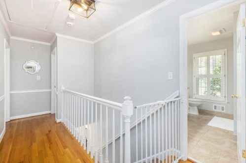 225 Abington Dr, Atlanta GA 30328-1203 exterior