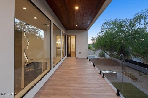 3120 Coolidge St, Phoenix AZ  85016-5033 exterior