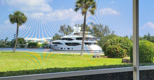 4 Colonial Club Dr, Boynton Beach FL 33435-8312 exterior