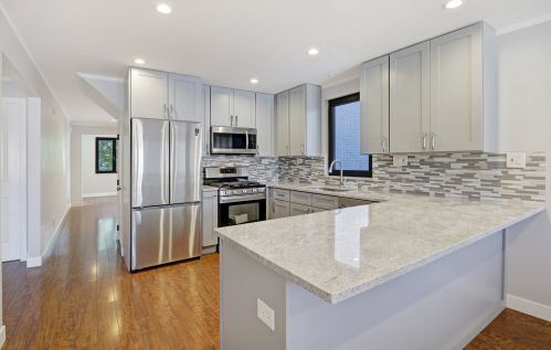 4106 Austin Ave, Chicago IL 60634-1617 exterior